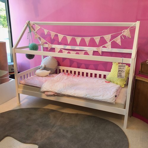 Hausbett LOLLAND II Haus Bett, Kinderbett mit Dachaufbau, Massivholz weiß, Bett mit Lattenrost 90x200cm #15334 - 2